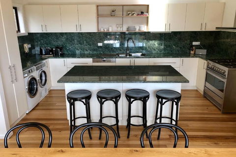 HIDDEN HAVEN Binalong Bay - Accommodation Port Macquarie 1