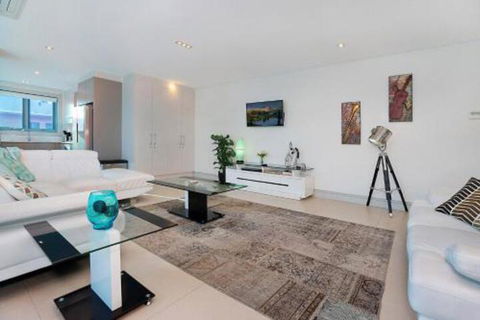 Samar Cove Unit 8 - Accommodation Port Macquarie 5