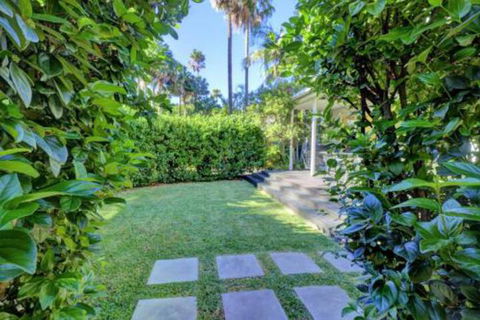 THE BEACH HOUSE - Accommodation Port Macquarie 6