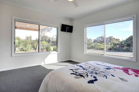 Grey On The Bay - Accommodation Port Macquarie 1