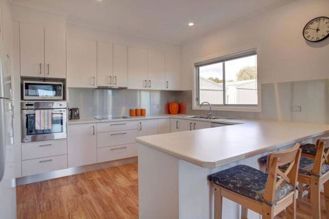 Grey On The Bay - Accommodation Port Macquarie 6