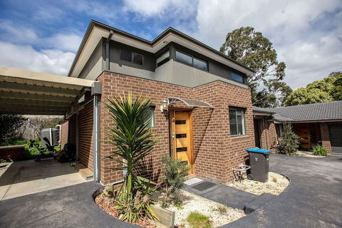 Stunning 3beds Near Knox Shopping Centro@wantirna - Accommodation Port Macquarie 1
