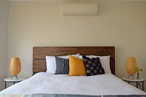 The Kingsley's Place Piara Waters - Accommodation Port Macquarie 6