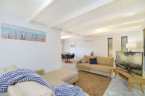 Caba Shack - Accommodation Port Macquarie 2