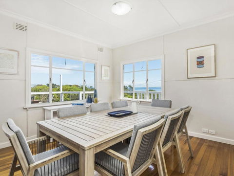KIMBERLEY McCRAE - Accommodation Port Macquarie 5