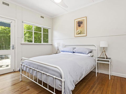 KIMBERLEY McCRAE - Accommodation Port Macquarie 2