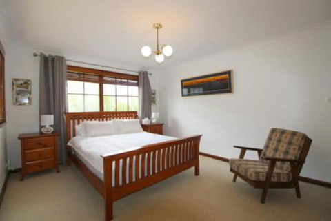 Amzaz 15 Korogora Street - Accommodation Port Macquarie 3