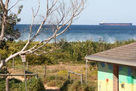 Seaview #2 2 / 171 Avoca Drive - Accommodation Port Macquarie 0