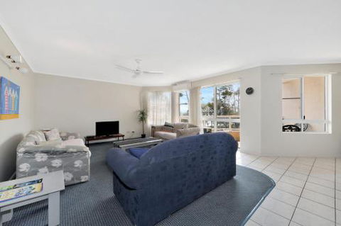 Bikinis & Martinis At Points North - Accommodation Port Macquarie 6