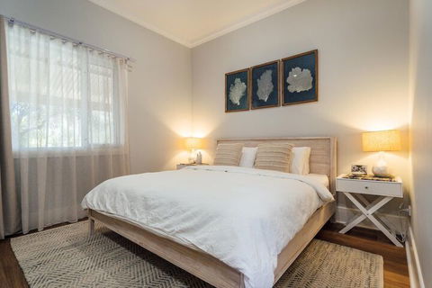 Whitehaven On Moseley Wifi Nespresso - Accommodation Port Macquarie 3