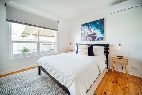 Urban Beach Shack Metres From The Beach & Cafes - Accommodation Port Macquarie 5