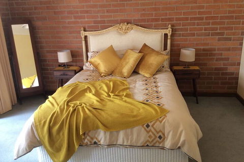 Dunolly Broadway B&B - Accommodation Port Macquarie 1