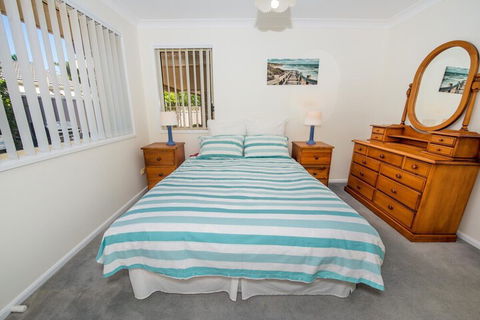 Whitesands Road Unit 2 / 12 - Accommodation Port Macquarie 4