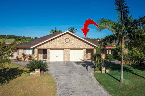 Whitesands Road Unit 2 / 12 - Accommodation Port Macquarie 1