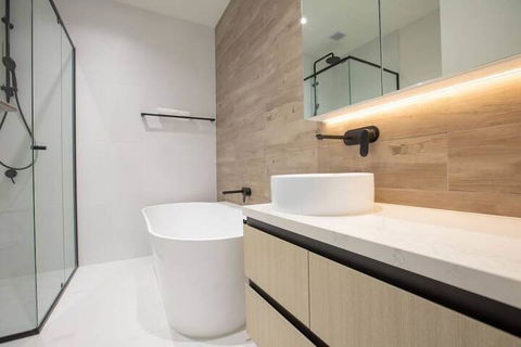 Delightful Townhouse Stay@moonee Ponds + Parking - Accommodation Port Macquarie 3