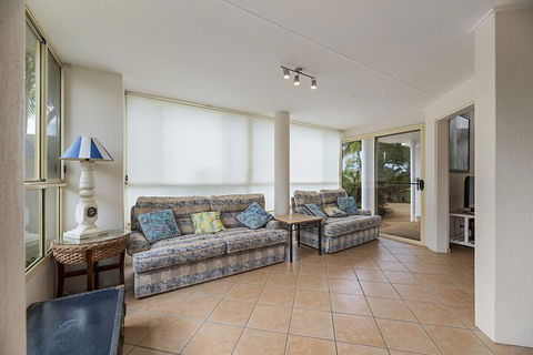 Fabulous Pet Friendly Family Home - 3 Carribean Court - Accommodation Port Macquarie 4