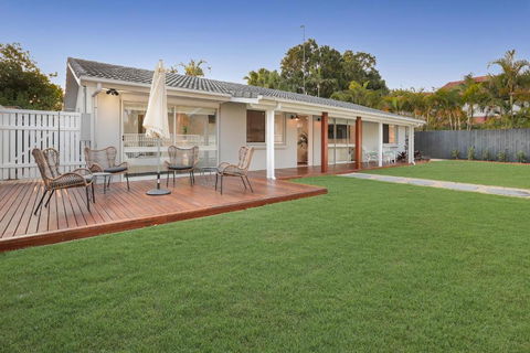 Walk To Hastings Street Noosa Sound - Accommodation Port Macquarie 5