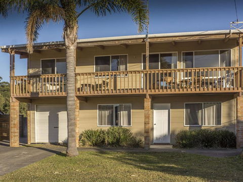 Boomer Crescent 5 Kioloa - Accommodation Port Macquarie 2
