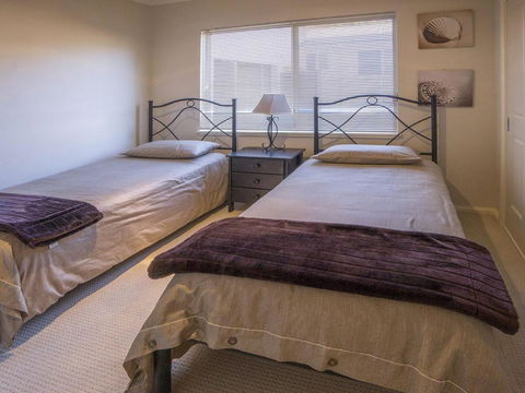 Championship Golf Course On Your Back Door - Accommodation Port Macquarie 4