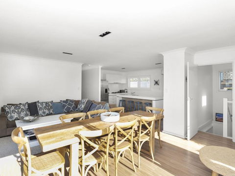 Sunseeker Drive 5 Bawley Point - Accommodation Port Macquarie 5