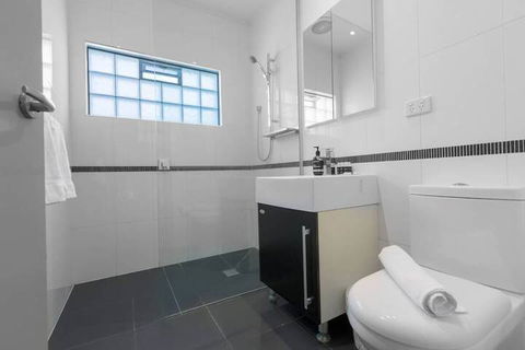 Spacious 3bedrooms Big House@mitcham - Accommodation Port Macquarie 7