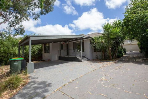 Spacious 3bedrooms Big House@mitcham - Accommodation Port Macquarie 1