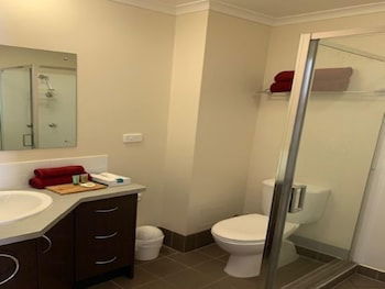 Weipa Motel Resort - Accommodation Port Macquarie 2