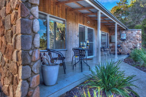 Freycinet Stone Studio 5 - Accommodation Port Macquarie 5