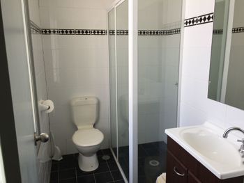 Duke Of Kent Hotel - Accommodation Port Macquarie 2