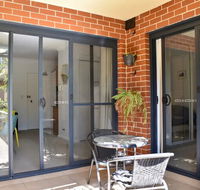 Quiet 1 Bedroom Flat in Concord - Accommodation Port Macquarie