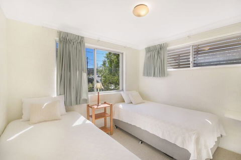 Unit 3 At 4 Pelican Street, Peregian Beach, Noosa Shire - Accommodation Port Macquarie 3