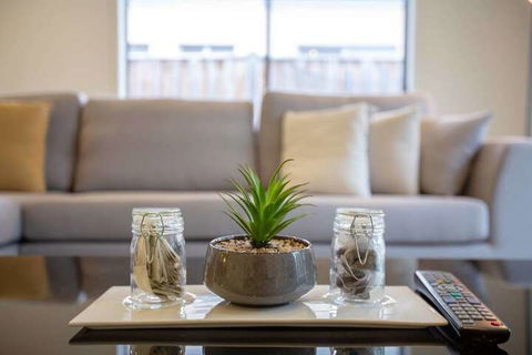 Lightful Charming House With Free Parking - Accommodation Port Macquarie 3