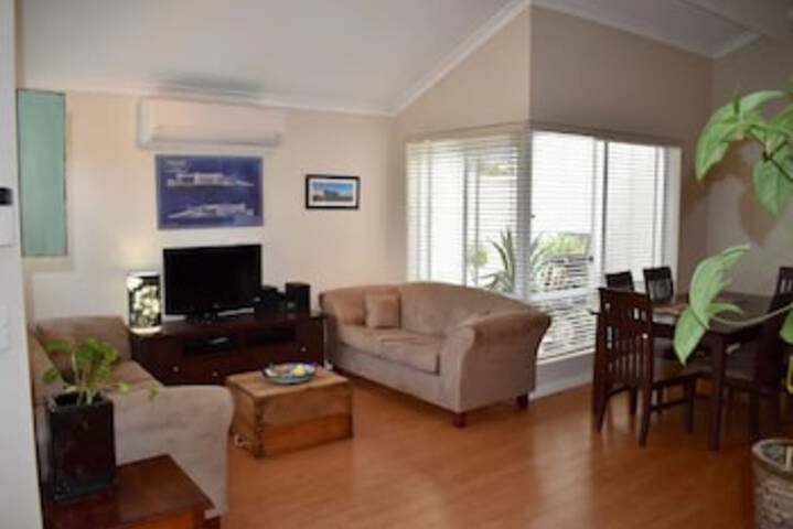 Mount Hawthorn WA Accommodation Port Macquarie