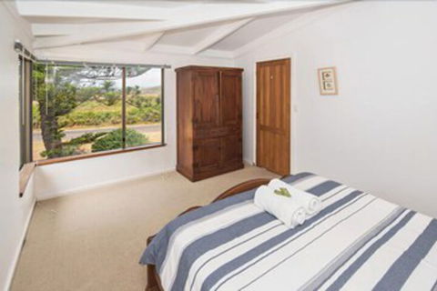 Storm Bay Cottage - Accommodation Port Macquarie 6