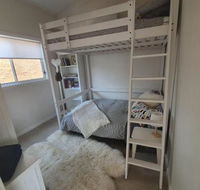 Oakey Creek HV Country Retreat walk to wine tasting - Accommodation Port Macquarie