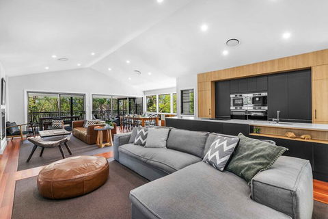 Hunter Treehouse - Accommodation Port Macquarie 6