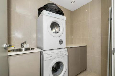 Coolwaters Penthouse - Accommodation Port Macquarie 3