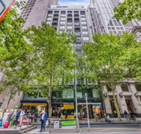 Tram Stop 5 Stylish 2 Bedroom in downtown Melbourne - Accommodation Port Macquarie
