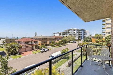Granada - Accommodation Port Macquarie 5
