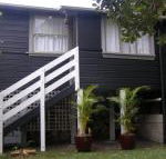 The Tree House 6 Gowing Street - Accommodation Port Macquarie