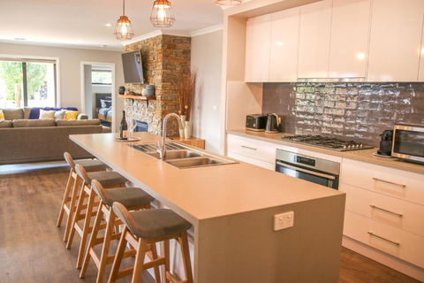 Amaroo - Accommodation Port Macquarie 1