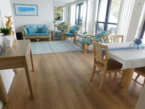 5 The Point 5 7 Mitchell Street Large Balcony & Great Water Views - Accommodation Port Macquarie 4