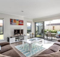 Once Upon a Tide - Accommodation Port Macquarie