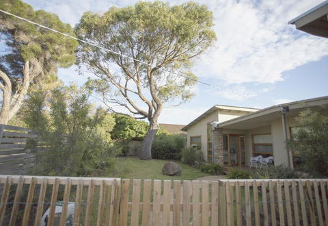 SUNNY DAZE - Accommodation Port Macquarie 4