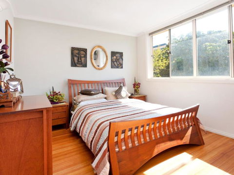 METRES TO THE BEACH MORNINGTON - Accommodation Port Macquarie 3
