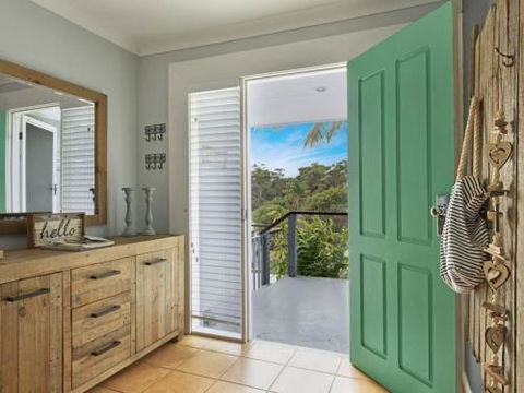 Carroll Ave 39 Mollymook - Accommodation Port Macquarie 1