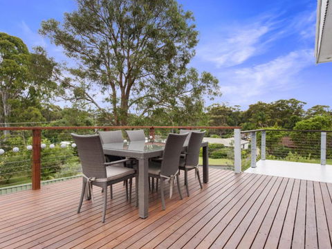 Carroll Ave 39 Mollymook - Accommodation Port Macquarie 3