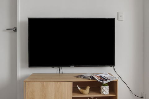 Heart Of Ormond Apartment By Ready Set Host - Accommodation Port Macquarie 0