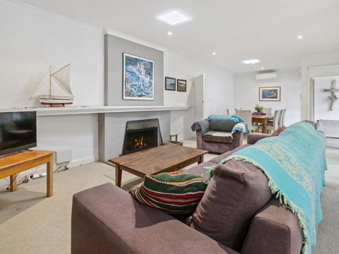 BIRDSONG MORNINGTON - Accommodation Port Macquarie 1