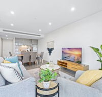 HomeHotel Luxury Apt with Shopping Mall Downstairs - Accommodation Port Macquarie